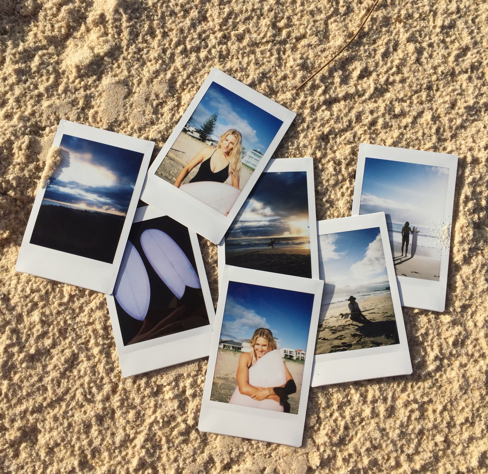 Take a #ROXYSneakPeek into our Shoot With Steph Gilmore on the Gold Coast